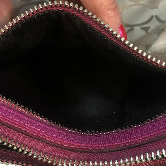 Hostess Pick Coach Signature Crossbody Bag - Pink and Brown - Picture 5 of 9